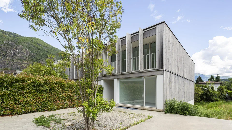Casa d’angolo di design | Reiheneckhaus 2022 mit Garten