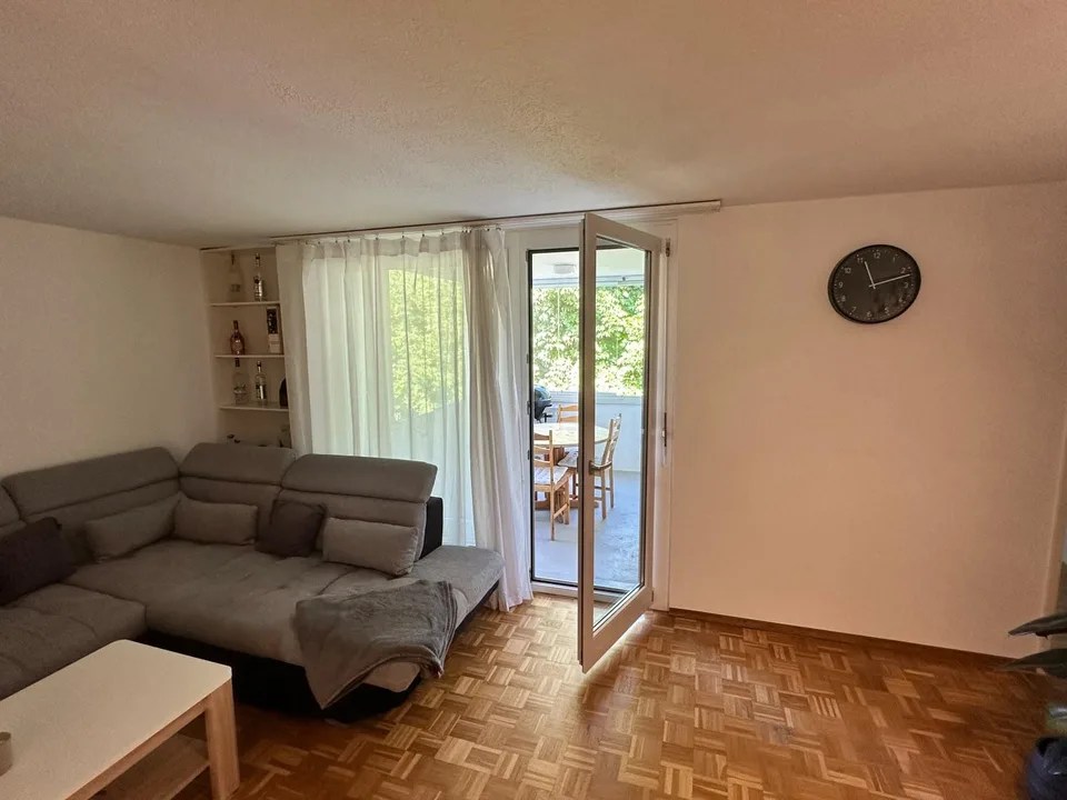 Wohnen mit Komfort - 3.5 Zimmer und sonniger Wintergarten