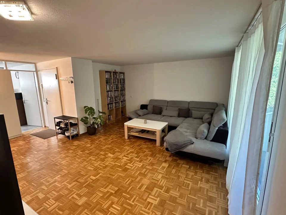 Wohnen mit Komfort - 3.5 Zimmer und sonniger Wintergarten