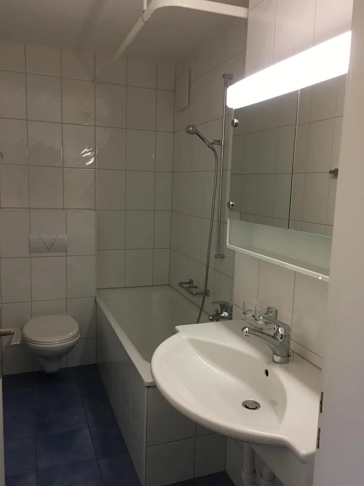 4 1/2-Zimmer-Wohnung an ruhiger Bachlage im Zentrum
