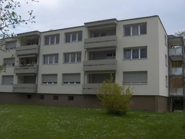 4 1/2-Zimmer-Wohnung an ruhiger Bachlage im Zentrum