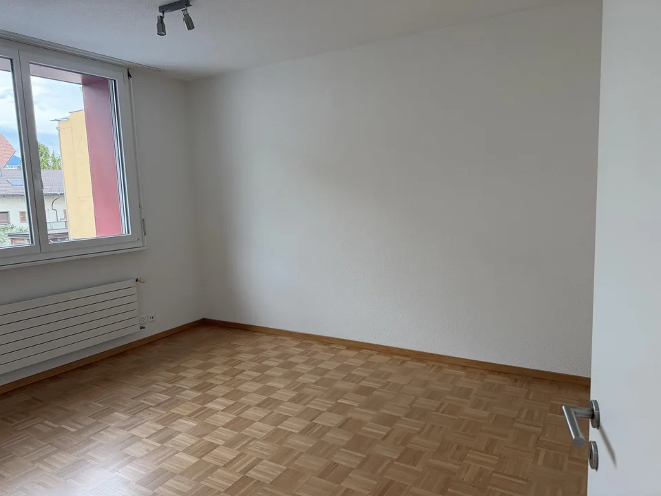Grosszügiges Wohnen mit gedeckter Loggia