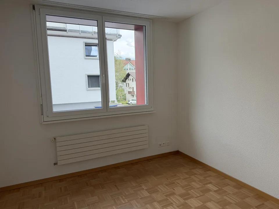 Grosszügiges Wohnen mit gedeckter Loggia