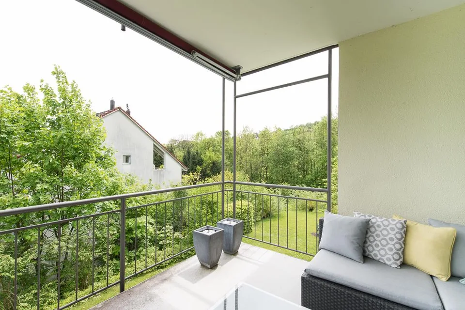 Helle 4.5-Zimmerwohnung in naturnaher Lage