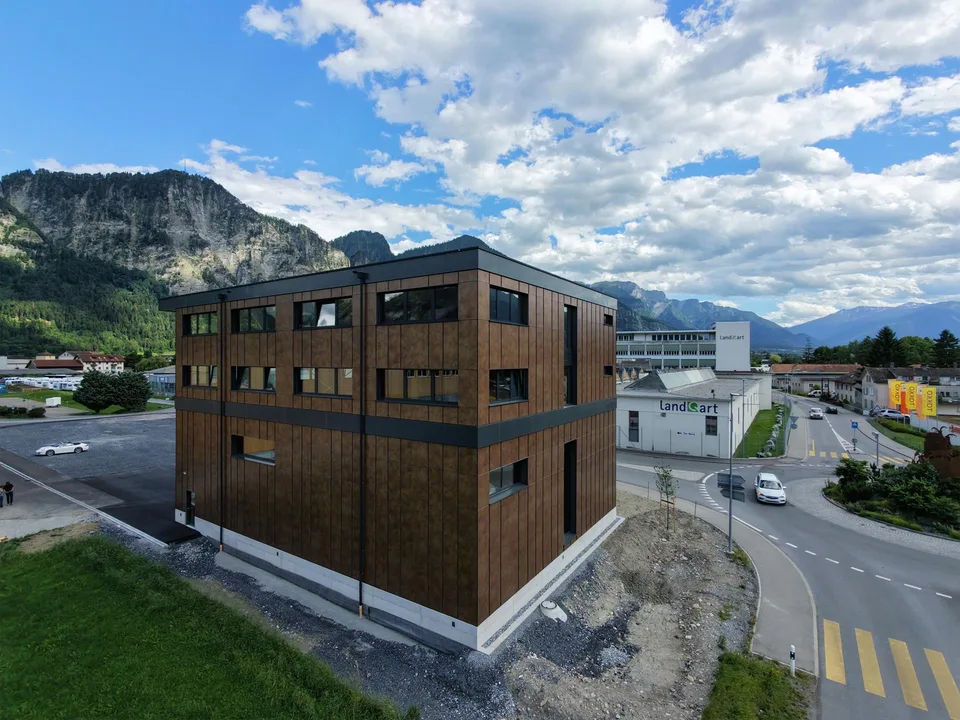 ATTRAKTIVE GEWERBEFLÄCHEN IM HERZEN VON LANDQUART