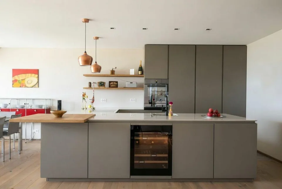 Luxuriöse 3.5 Zimmerwohnung mit Seesicht, 2 grossen Sonnenterrassen...