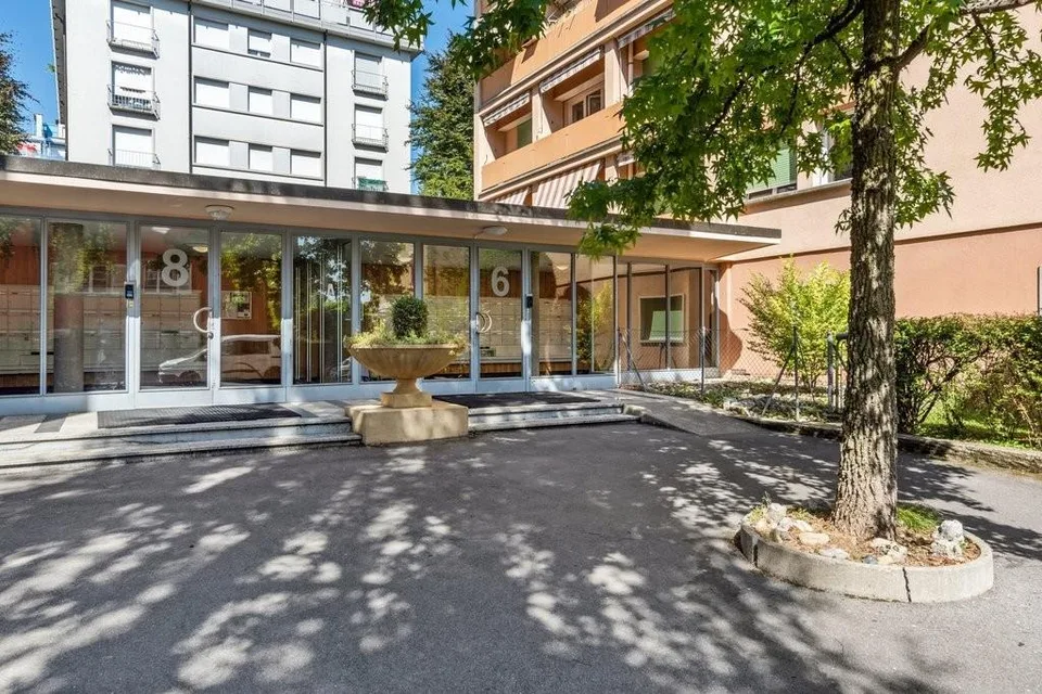 Quartier tranquille - verdure - proche toutes commodités