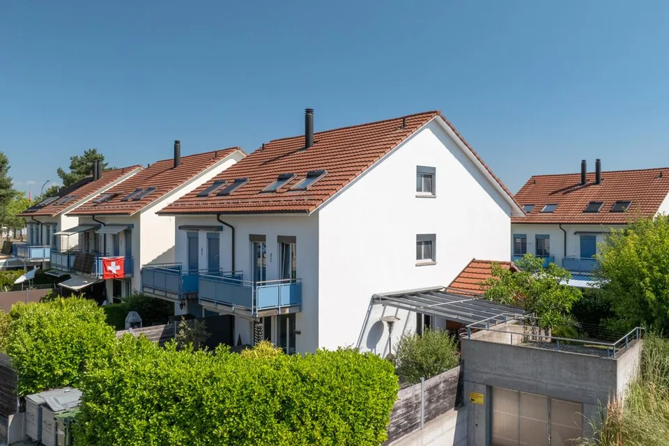 5.5-Zimmer-Doppelhaushälfte mit rund 168 Quadratmetern Wohnfläche