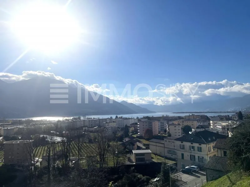 Panorama imprendibile in zona residenziale soleggiata tutto l'anno