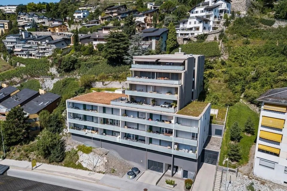 SION - SPACIEUX APPARTEMENT DE 2.5PCES