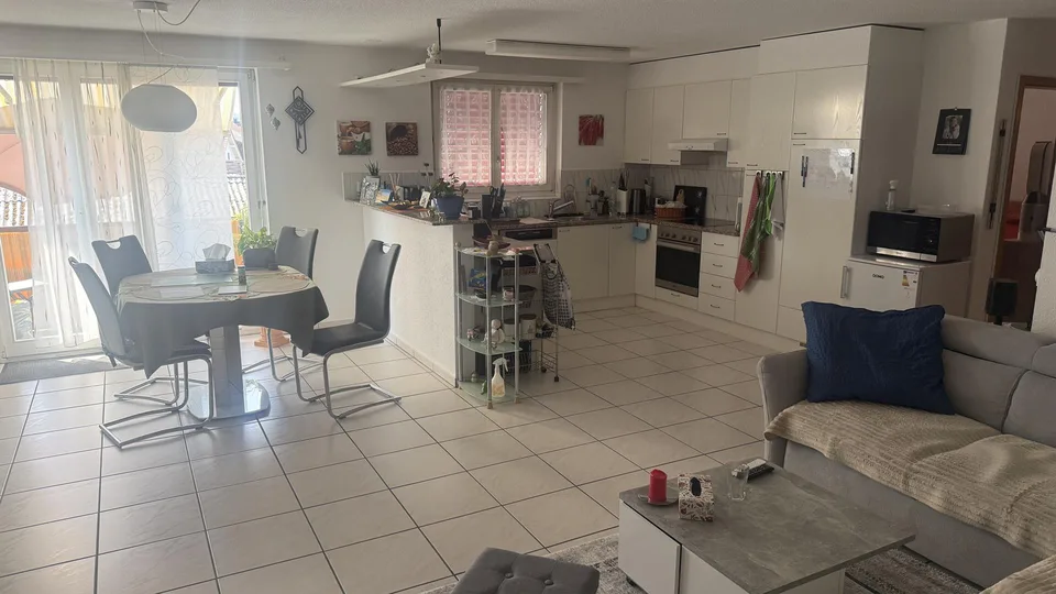 Günstige helle Wohnung in Egliswil zu vermieten