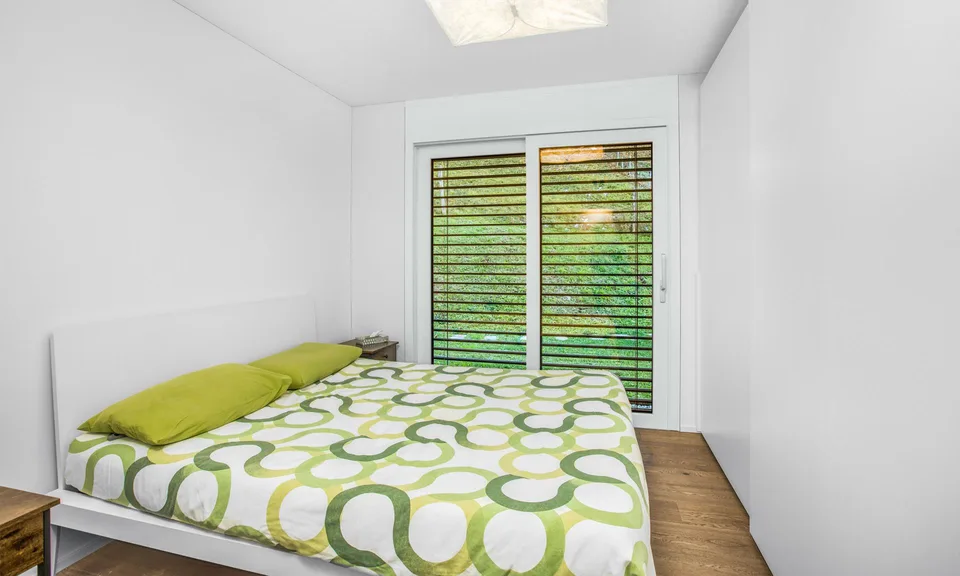 Möbliertes Penthouse mit Terrasse und Seeblick in Rovio
