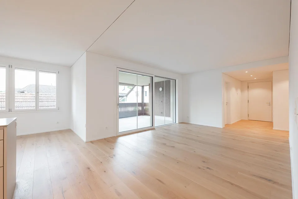 Geräumige 5.5 Zimmer Wohnung mit Charme