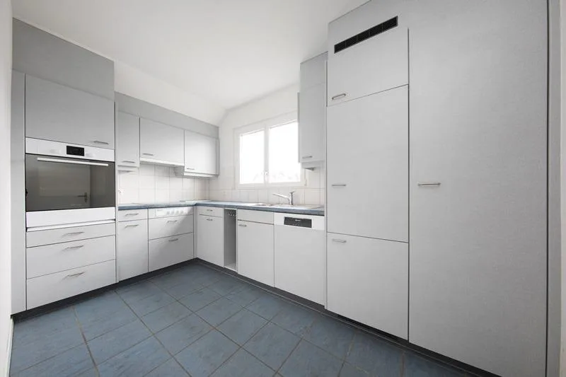Wunderschöne und moderne Dachwohnung