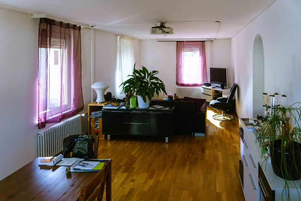 zeitgemässe, heimelige 2 1/2-Zimmer-Wohnung