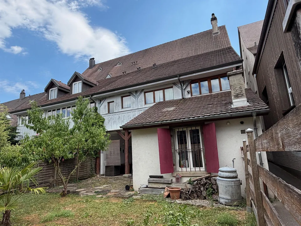 Historisches Haus mit 3 Wohnungen
