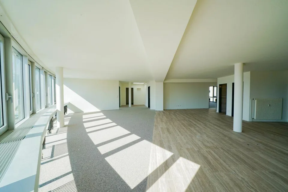 Top-Lage trifft Flexibilität: 256 m² für Ihr Business