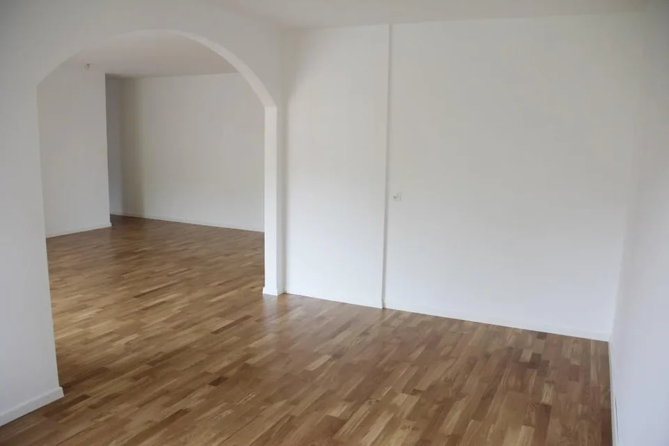 In Arbon vermieten wir eine einladende 4 Zimmerwohnung mit besonderem Wohnambiente.