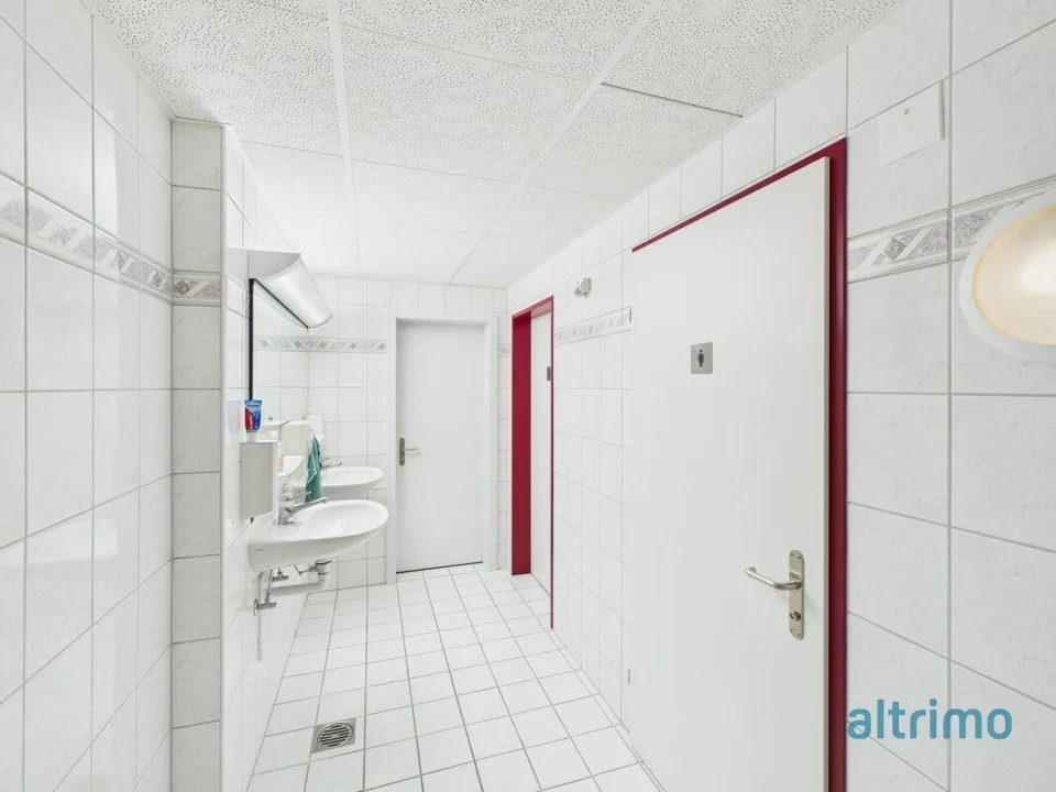 Zentral gelegene Büro- und Gewerberäumlichkeiten in Appenzell zu ve... – Foto 7 von 12