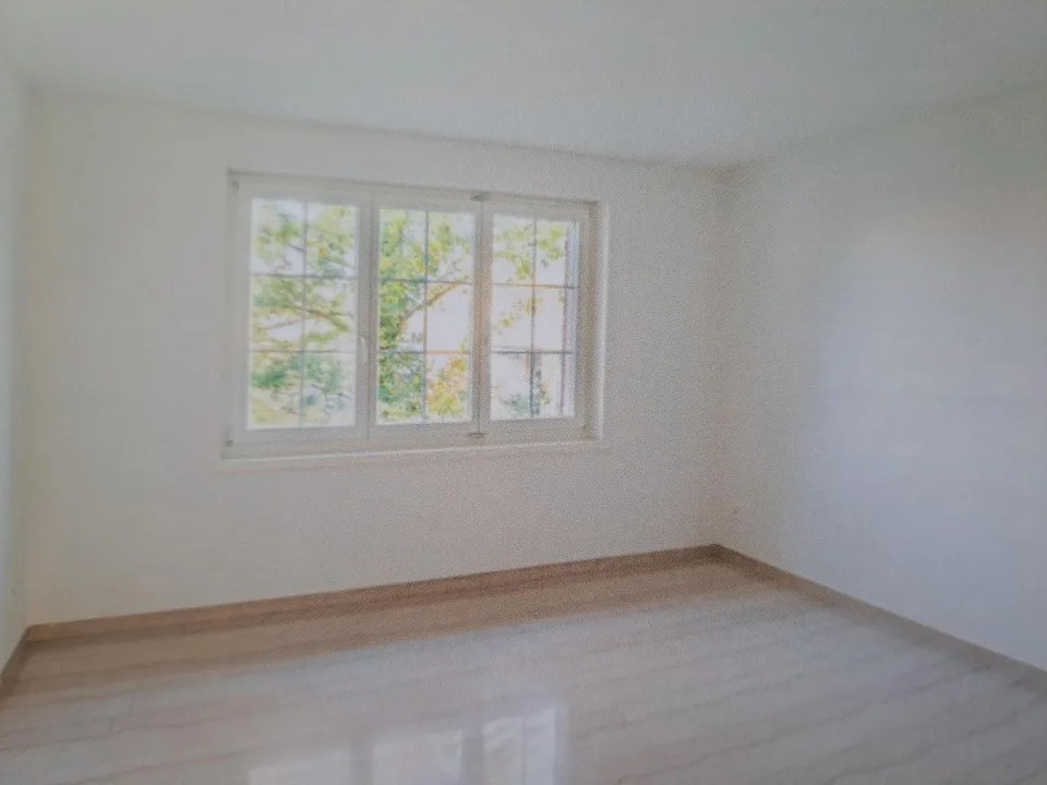 Attraktive Wohnung in ruhiger Lage und Seenähe
