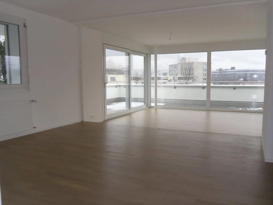 Moderne 3 1/2-Zimmer-Attikawohnung an zentraler Lage in Chur