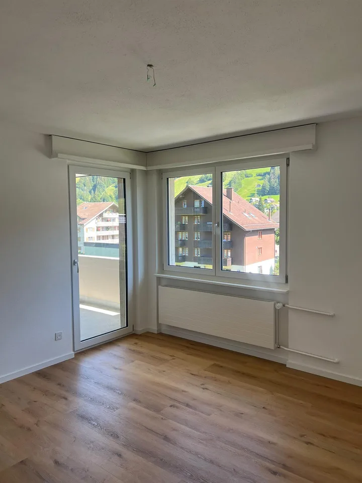 Frisch renoviertes, helles Einfamilienhaus