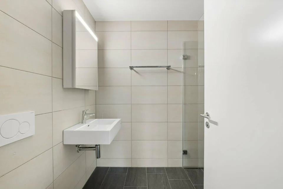 Wohnen in lichtdurchflutetem, modernem Neubau