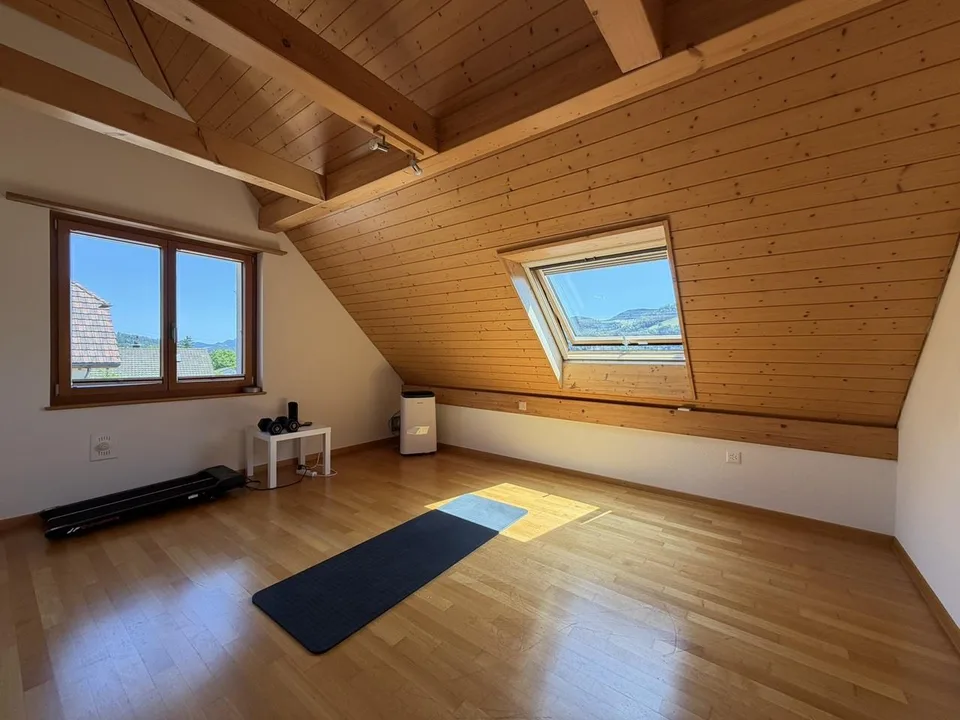 7.5 Zimmer Einfamilienhaus in Liesberg Dorf – Foto 7 von 9