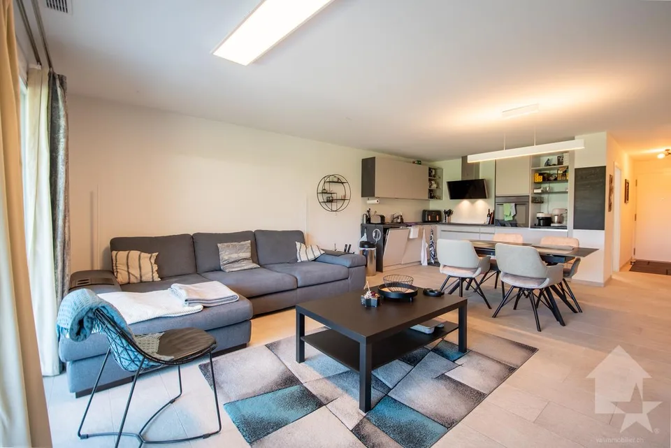 Spacieux appartement au rez-de-chaussée dans un environnement calme