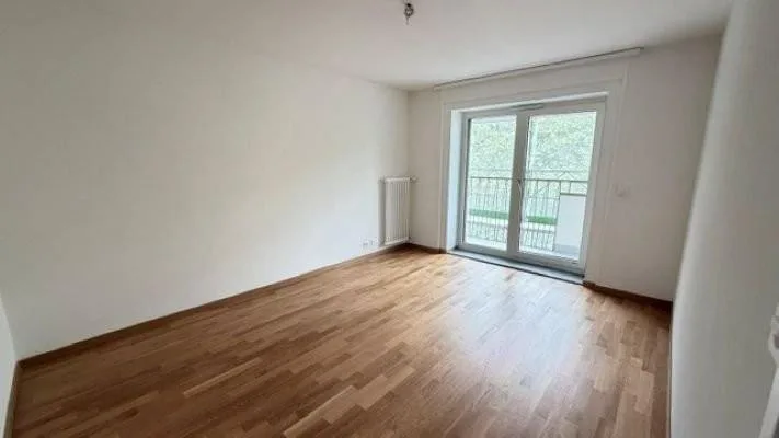 Wohnung renoviert nahe dem See!
