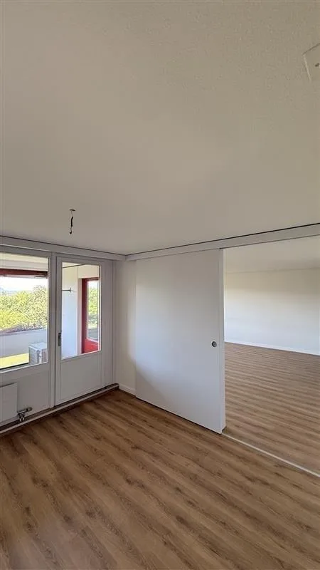 4.5-room apartment with air conditioning and a great view in Liebrüti
