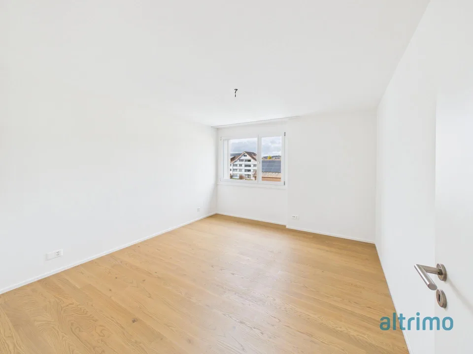 Attraktive 4.5-Zimmer-Wohnung mit Balkon an zentrumsnaher Lage in Appe