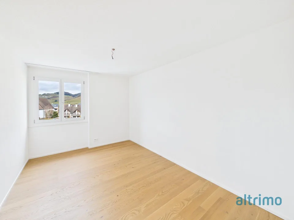 Attraktive 4.5-Zimmer-Wohnung mit Balkon an zentrumsnaher Lage in Appe