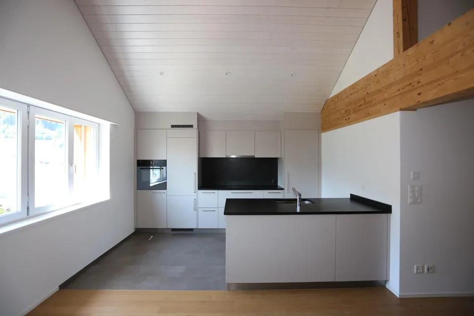 Moderne 3.5 Dachzimmer-Wohnung nahe Zentrum