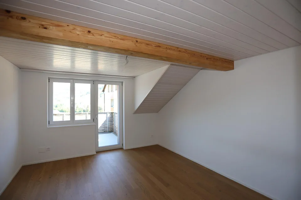 Moderne 3.5 Dachzimmer-Wohnung nahe Zentrum