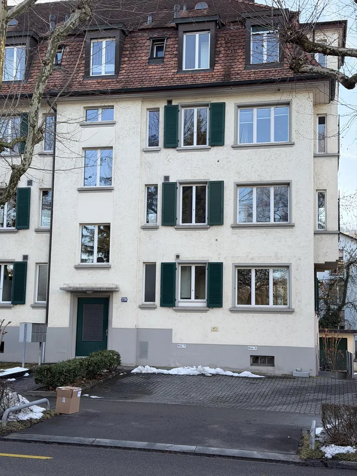 Garage an zentraler Lage in Zürich-Wollishofen zu vermieten