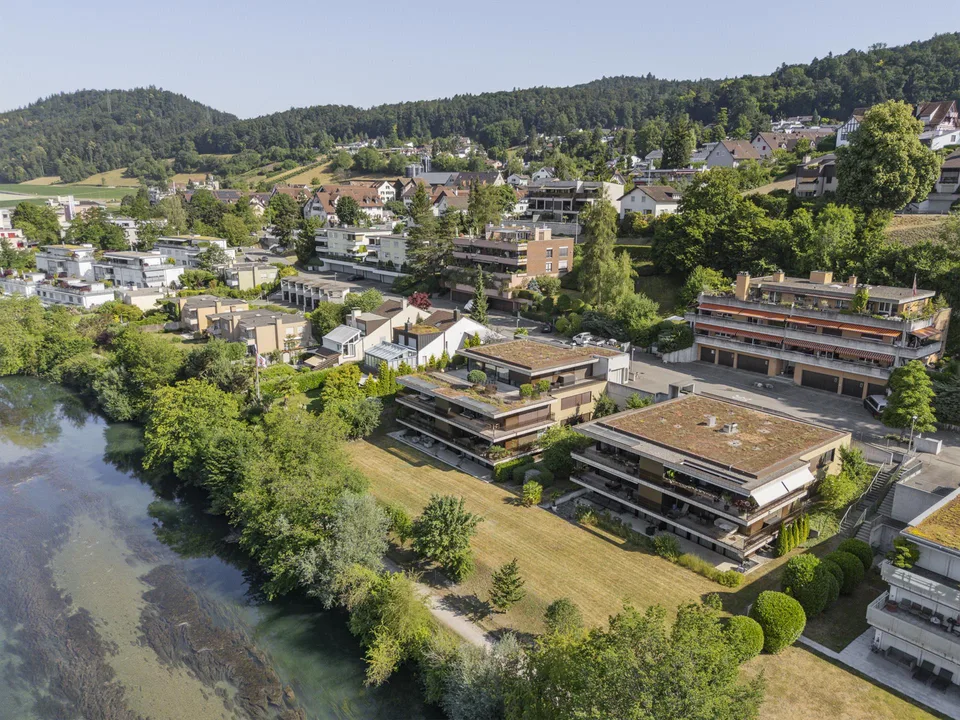 Grosszügiges Wohnen mit Terrasse und Potenzial für ein weiteres Zimmer