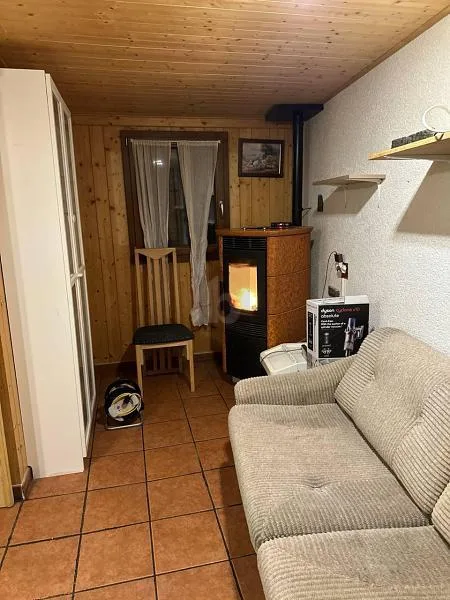 Willkommen in diesem gemütlichen Haus mit Garten und Veranda