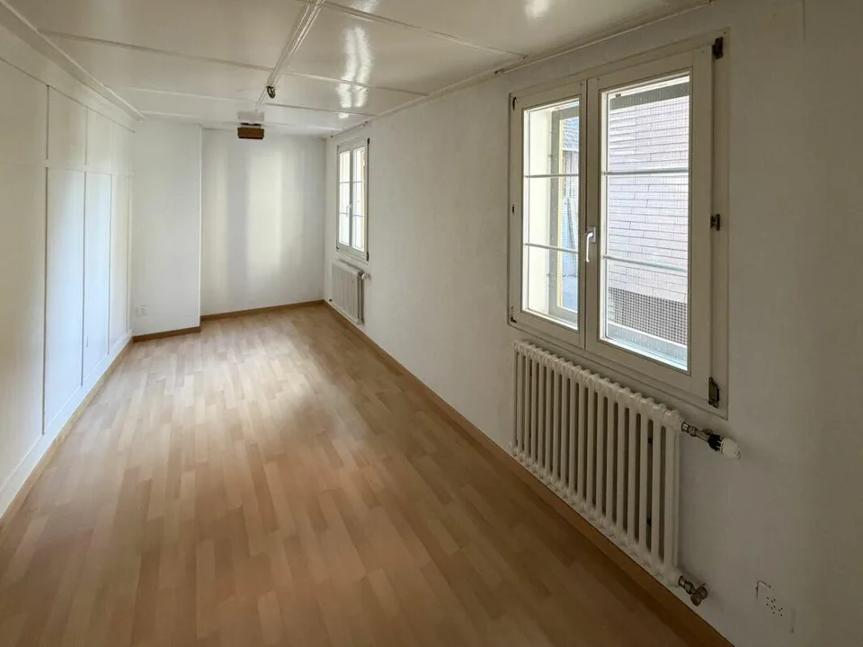 Maison avec petit magasin – photo 8 sur 13
