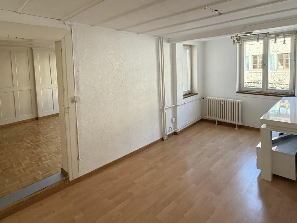 Maison avec petit magasin – photo 6 sur 13