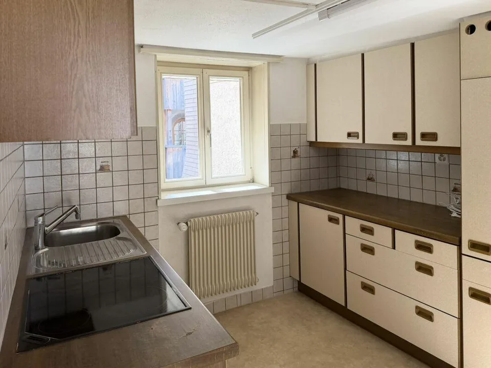 Maison avec petit magasin – photo 7 sur 13