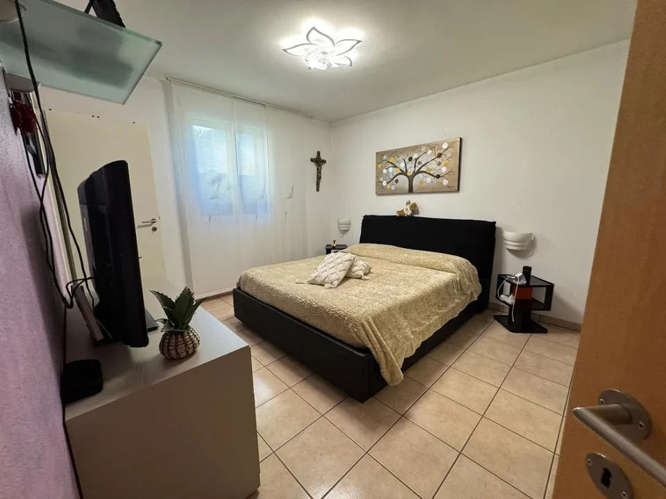 Grande giardino privato, piscina ad uso esclusivo e moderno comfort...