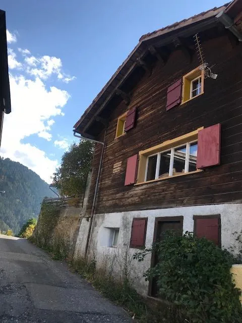 Charmantes 4.5-Zimmer-Haus - befristet auf 1 Jahr zu vermieten