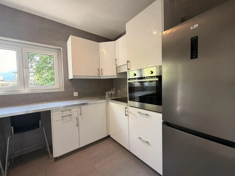 LUGANO | 92 m2 | 2.5 ARREDATO | ACCANTO A VILLA SASSA e OSPEDALE CI...