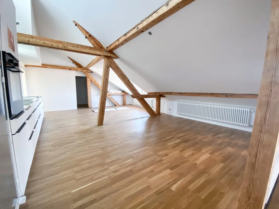 Dachwohnung mit Loggia in Thun