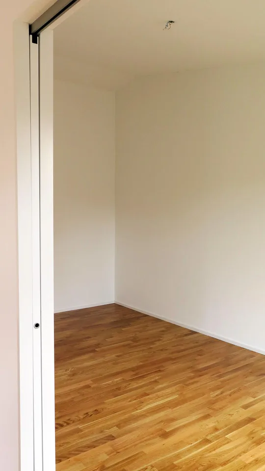 Schöne, moderne 2.5-Zimmerwohnung mit Balkon in ruhigem Quartier