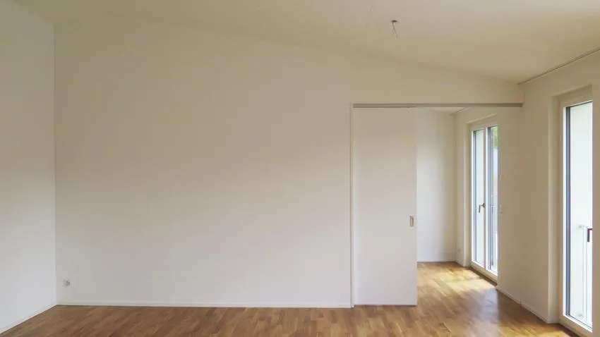 Schöne, moderne 2.5-Zimmerwohnung mit Balkon in ruhigem Quartier