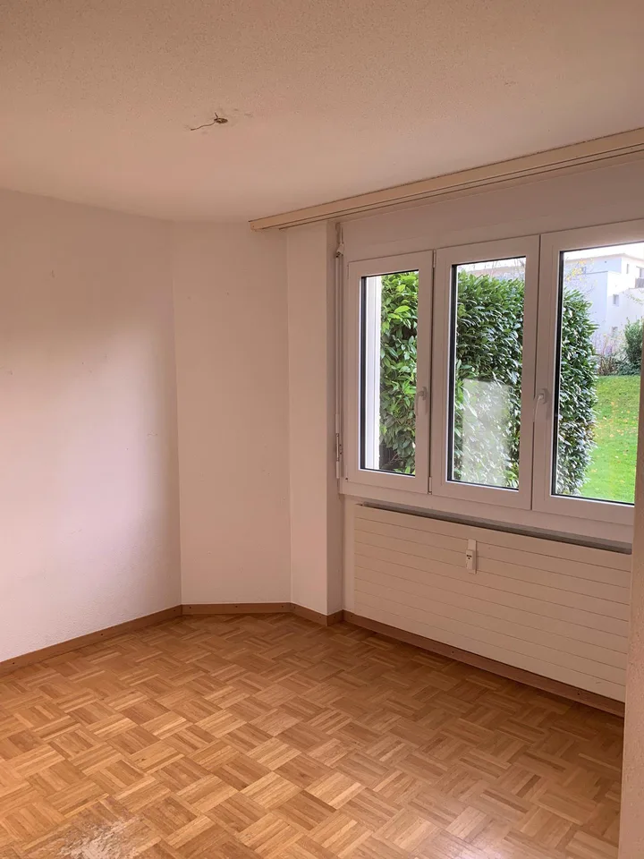 Nachmieter ab 01.09.2026 für charmante 3.5 Zimmer-Wohnung im EG ges...