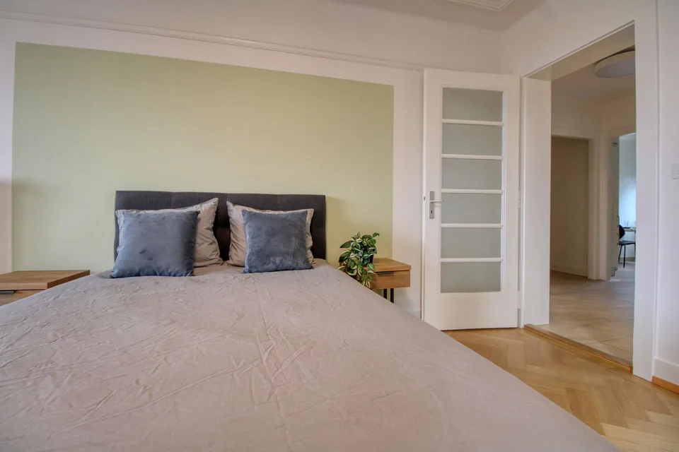 A Modern Coliving Apartment at Avenue de France in Lausanne