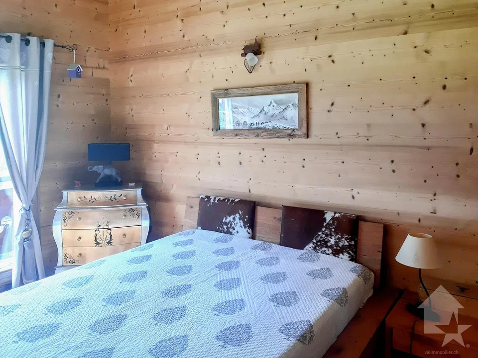 Meraviglioso chalet nel cuore delle Alpi vallesane – foto 13 di 13